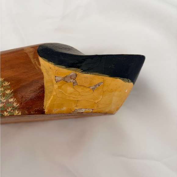 Hand-Painted Wooden Duck Wall Decor - Green and Brown - Picture 11 of 16